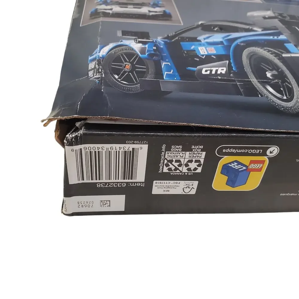 LEGO Technic McLaren Senna GTR 42123 Model Building Kit 830 Pieces NEW RETIRED - Picture 10 of 11